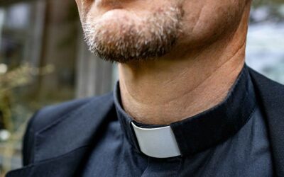 A Sign of Sacred Calling: The Importance of the Pastoral Collar and Vestments in Reformed Ministry